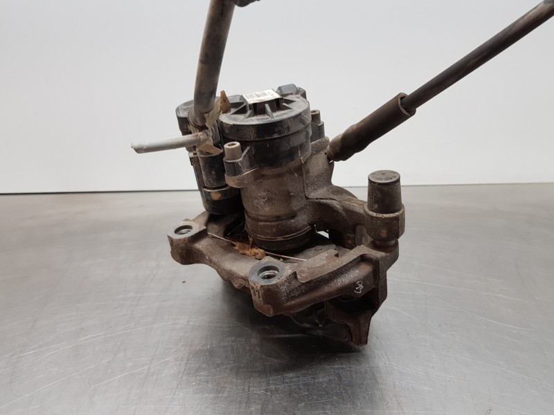 Recambio de pinza freno trasera izquierda para volkswagen t-roc r-line referencia OEM IAM 5Q0615423ESL7 5Q0615405GP 5Q0615423E Recambio de pinza freno trasera izquierda para volkswagen t-roc r-line referencia OEM IAM 5Q0615423ESL7 5Q0615405GP 5Q0615423E