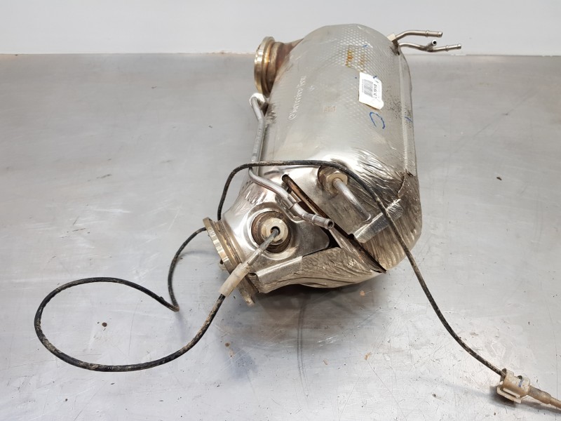 Recambio de filtro de particulas para mercedes clase c (w206) 220 d referencia OEM IAM A6541403303 A6541407102 