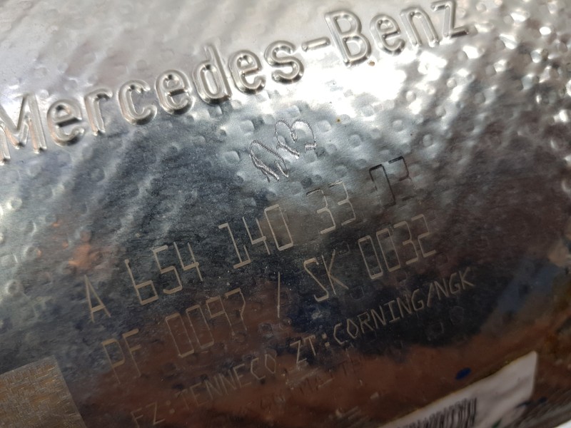 Recambio de filtro de particulas para mercedes clase c (w206) 220 d referencia OEM IAM A6541403303 A6541407102 