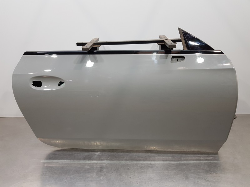 Recambio de puerta delantera derecha para mercedes clase c (w206) 220 d referencia OEM IAM A2367203000  