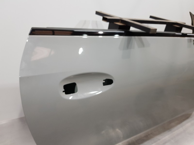 Recambio de puerta delantera derecha para mercedes clase c (w206) 220 d referencia OEM IAM A2367203000  