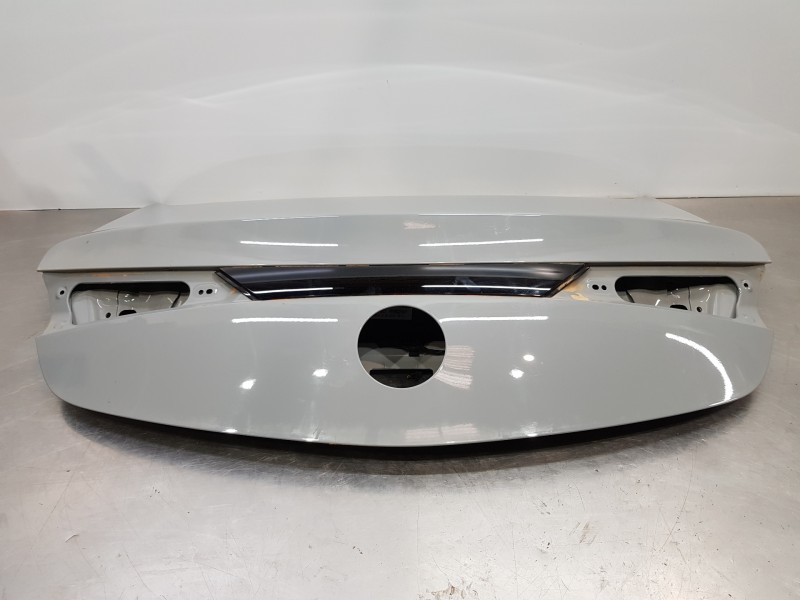 Recambio de porton trasero para mercedes clase c (w206) 220 d referencia OEM IAM A2367503000  