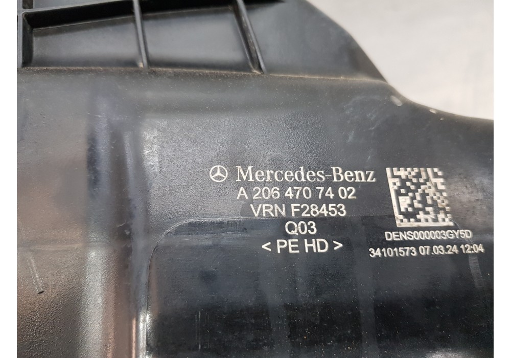 Recambio de deposito aditivo adblue fap ( deposito grande ) para mercedes clase c (w206) 220 d referencia OEM IAM A2064707402  