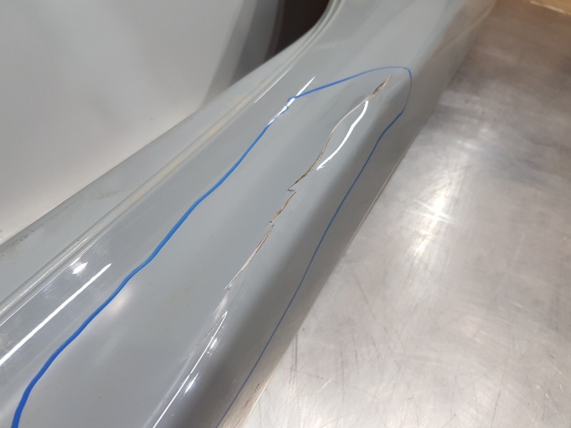 Recambio de faldon lateral para mercedes clase c (w206) 220 d referencia OEM IAM A23669801009999 A2366980100 