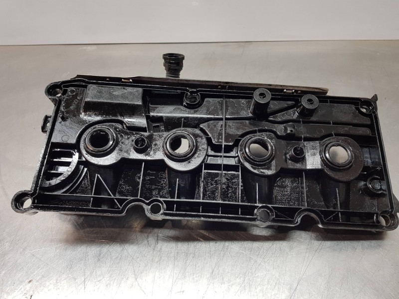 Recambio de tapa balancines para volkswagen caddy ocio trendline referencia OEM IAM 03L103469S   Recambio de tapa balancines para volkswagen caddy ocio trendline referencia OEM IAM 03L103469S