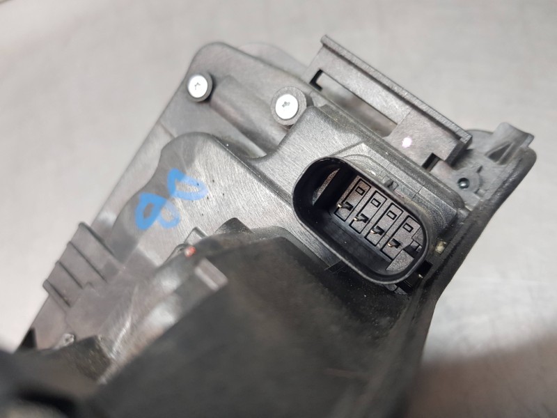 Recambio de cerradura puerta trasera derecha para bmw x2 (f39) xdrive referencia OEM IAM 51227281940  