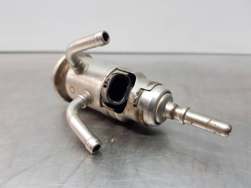 Recambio de inyector para bmw x2 (f39) xdrive referencia OEM IAM 11788580209  