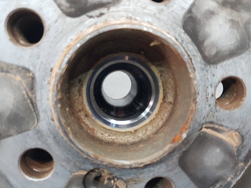 Recambio de mangueta trasera derecha para bmw x2 (f39) xdrive referencia OEM IAM 33308842880  