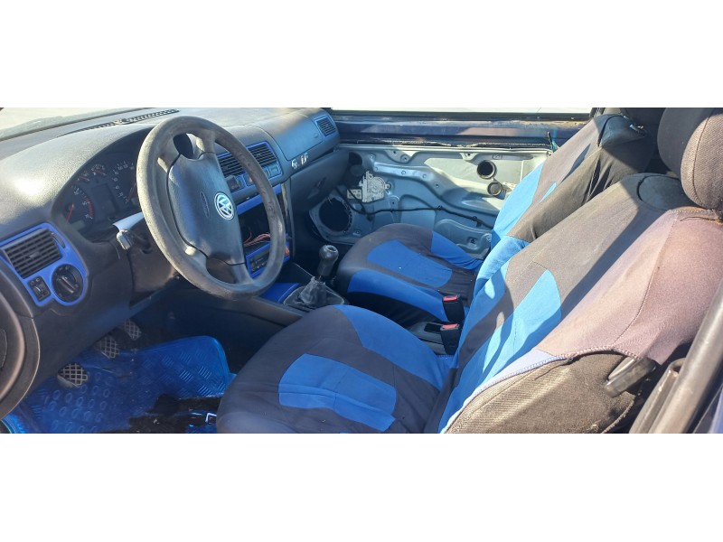 volkswagen golf iv berlina (1j1) del año 1999