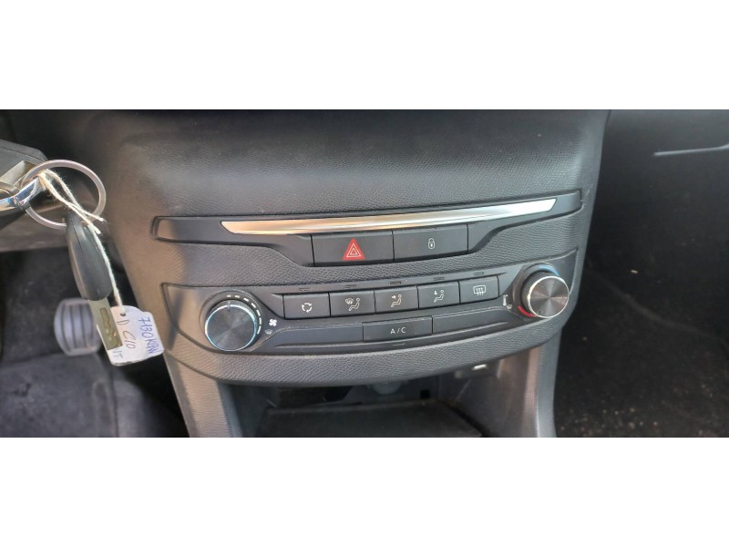 peugeot 308 sw del año 2018