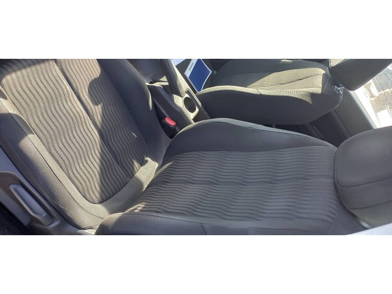 peugeot 308 sw del año 2018