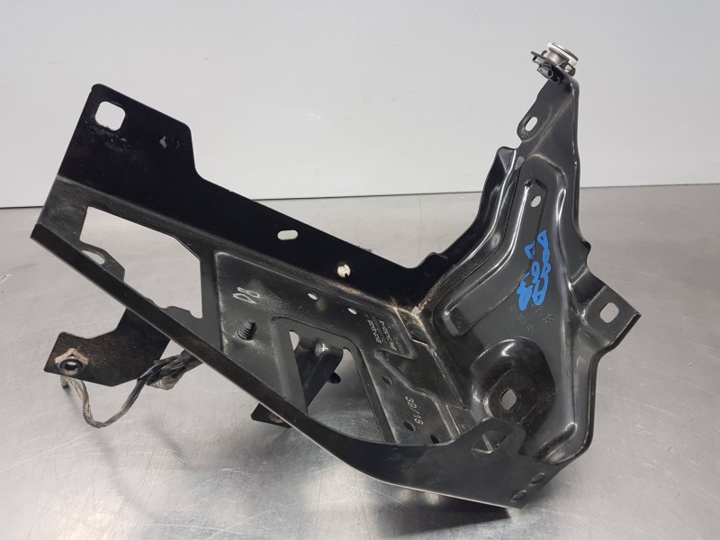 Recambio de soporte faro derecho para bmw x2 (f39) xdrive referencia OEM IAM 51118069092 51118069092 8069092