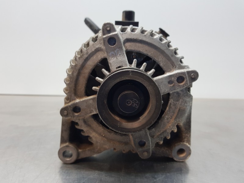 Recambio de alternador para bmw x1 (f48) sdrive referencia OEM IAM 12317646814 12317646814 7640131