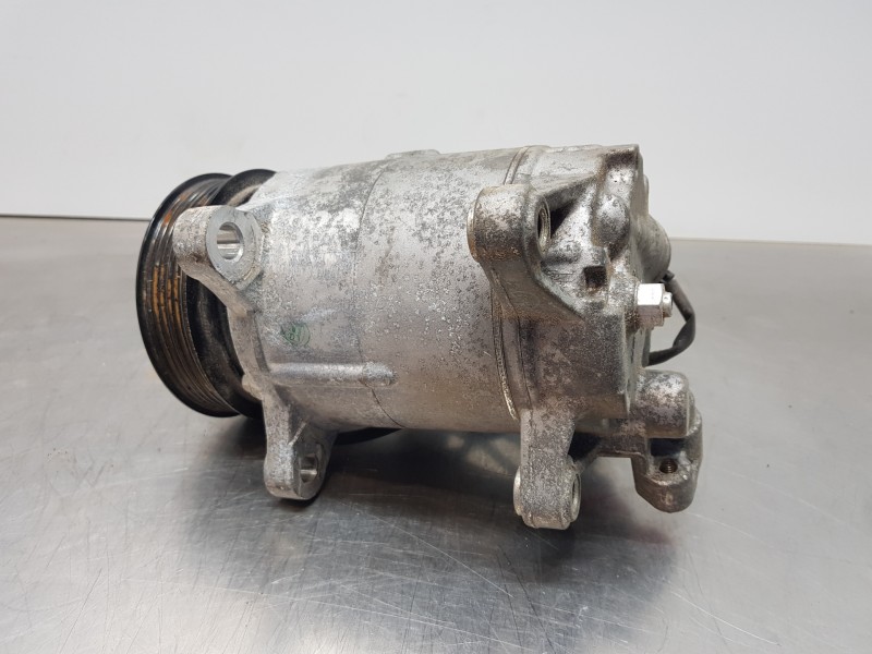 Recambio de compresor aire acondicionado para bmw x1 (f48) sdrive referencia OEM IAM 64525A5C712 64525A5C712 