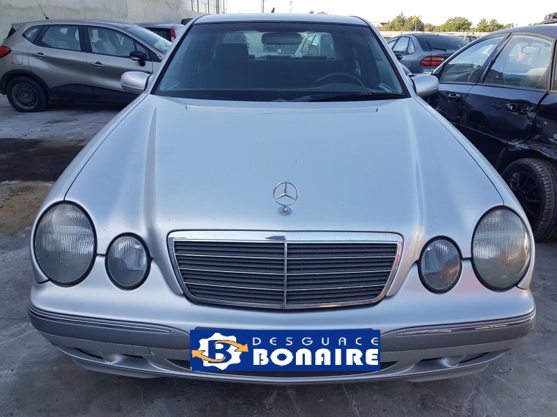 mercedes clase e (w210) berlina diesel del año 2001