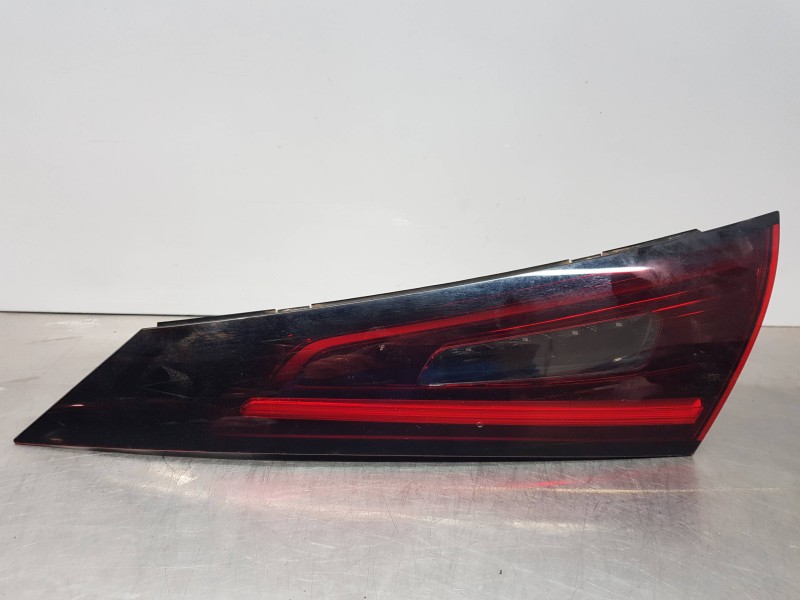 Recambio de piloto trasero derecho interior para mercedes clase c (w206) 220 d referencia OEM IAM A2549065202  