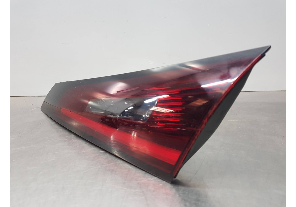 Recambio de piloto trasero derecho interior para mercedes clase c (w206) 220 d referencia OEM IAM A2549065202  