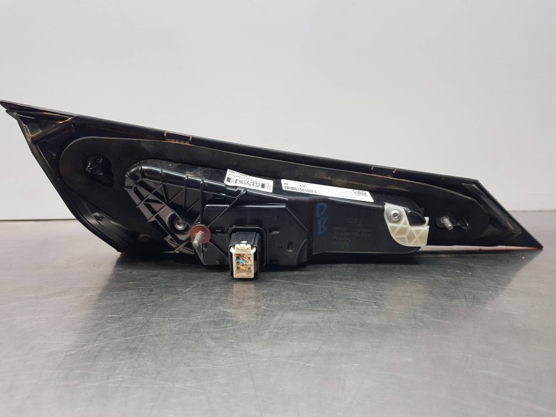 Recambio de piloto trasero derecho interior para mercedes clase c (w206) 220 d referencia OEM IAM A2549065202  