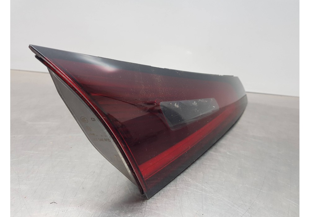 Recambio de piloto trasero izquierdo interior para mercedes clase c (w206) 220 d referencia OEM IAM A2549065102  