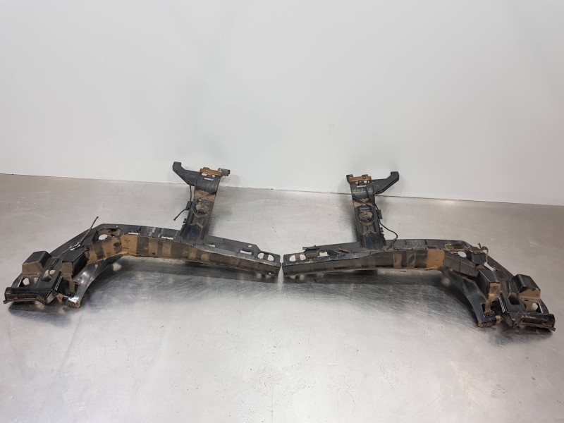 Recambio de molduras traseras para bmw x2 (f39) xdrive referencia OEM IAM 51127426440 51127426439 