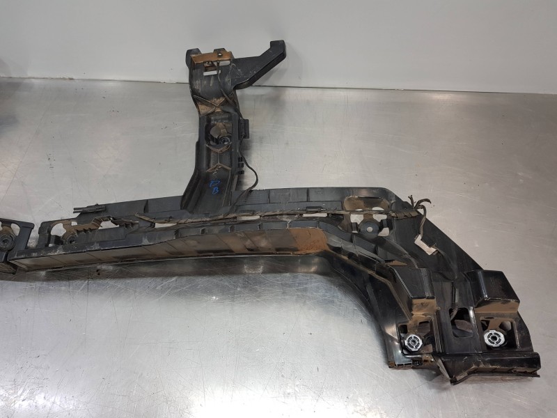 Recambio de molduras traseras para bmw x2 (f39) xdrive referencia OEM IAM 51127426440 51127426439 