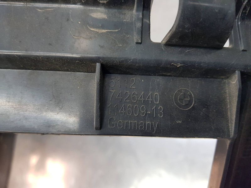 Recambio de molduras traseras para bmw x2 (f39) xdrive referencia OEM IAM 51127426440 51127426439 