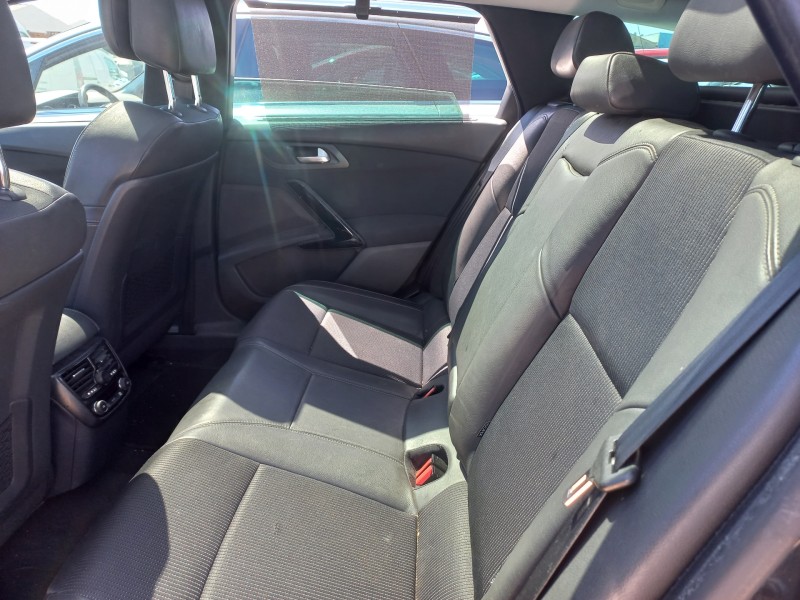 peugeot 508 sw del año 2012