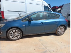 opel astra j lim. del año 2013 2