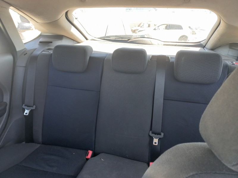 ford focus berlina (cap) del año 2006