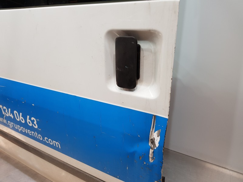 Recambio de porton lateral derecho para ford transit caja abierta ´06 mixta referencia OEM IAM 4770114 1C15B24602KK  Recambio de porton lateral derecho para ford transit caja abierta ´06 mixta referencia OEM IAM 4770114 1C15B24602KK