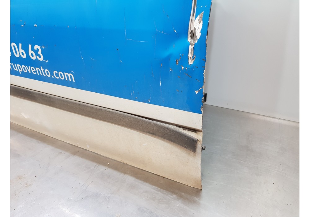 Recambio de porton lateral derecho para ford transit caja abierta ´06 mixta referencia OEM IAM 4770114 1C15B24602KK  Recambio de porton lateral derecho para ford transit caja abierta ´06 mixta referencia OEM IAM 4770114 1C15B24602KK