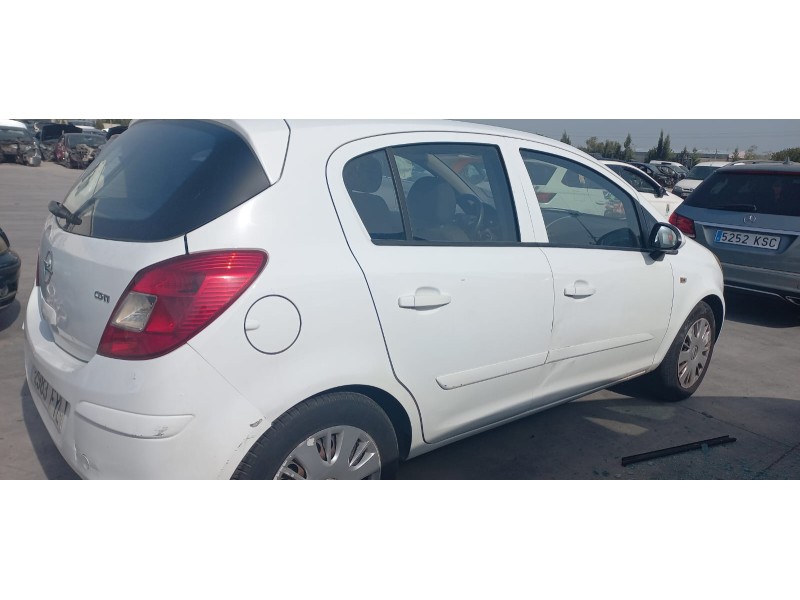 opel corsa d del año 2009