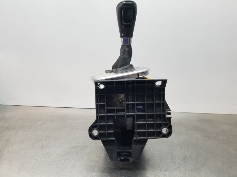 Recambio de palanca cambio para ford grand c-max titanium referencia OEM IAM 2138260 AV6P7C453AA 6G917A306AG