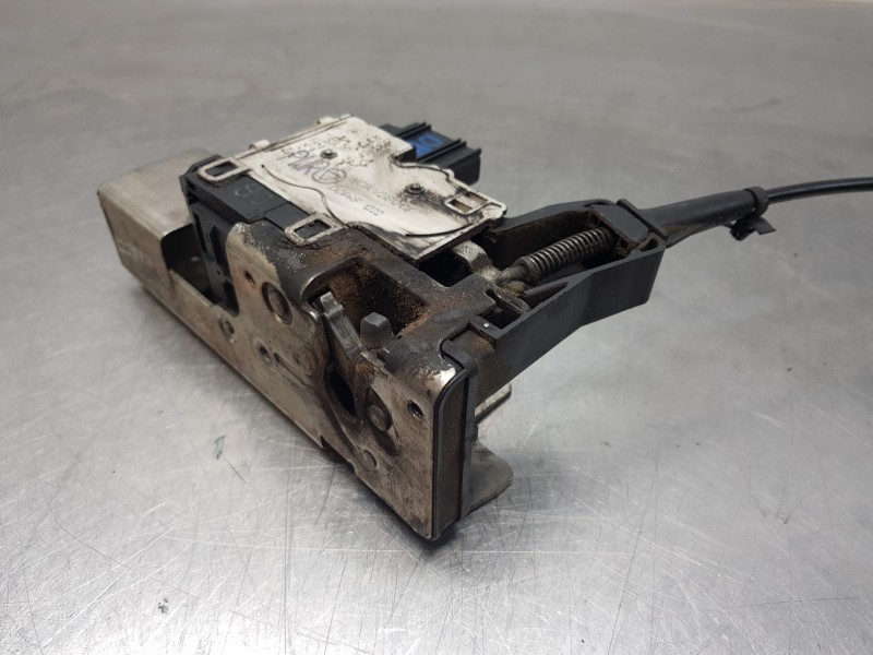 Recambio de cerradura puerta delantera derecha para ford transit caja abierta ´06 mixta referencia OEM IAM YC1AV21812CJ  