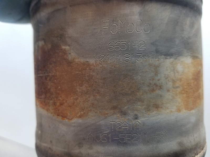 Recambio de catalizador para ford grand c-max titanium referencia OEM IAM 1726513 T2A1A AV615E211ES Recambio de catalizador para ford grand c-max titanium referencia OEM IAM 1726513 T2A1A AV615E211ES