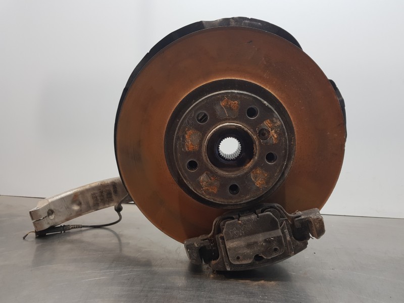 Recambio de mangueta delantera derecha para bmw x5 (e70) xdrive referencia OEM IAM 31216773784  