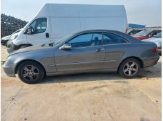 mercedes clase clk (w209) coupe del año 2004 2