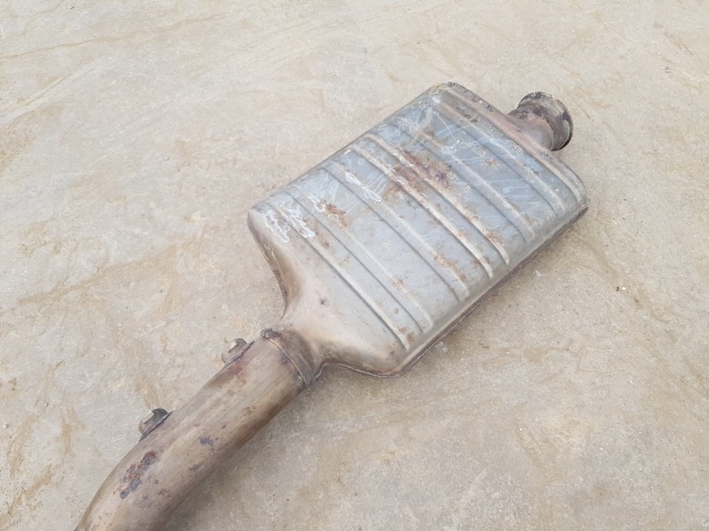 Recambio de silenciador trasero para bmw x2 (f39) xdrive referencia OEM IAM 18308593644 8587909 8593254