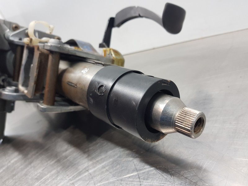 Recambio de columna direccion para renault megane ii berlina 3p emotion referencia OEM IAM 8200246631  