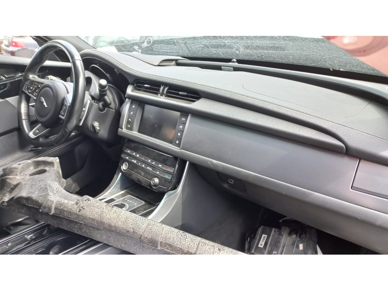 jaguar xf del año 2022