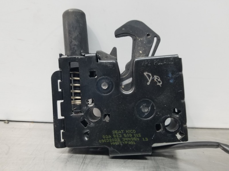 Recambio de cerradura capot para audi a1 sportback (gba) ego referencia OEM IAM 82A823509  