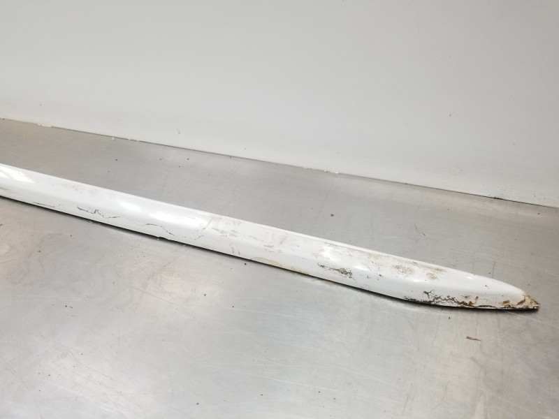 Recambio de faldon lateral para audi a1 sportback (gba) ego referencia OEM IAM 82A853932AGRU 82A853932A 