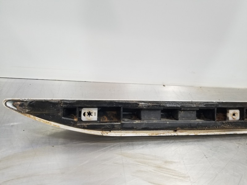 Recambio de faldon lateral para audi a1 sportback (gba) ego referencia OEM IAM 82A853931AGRU  