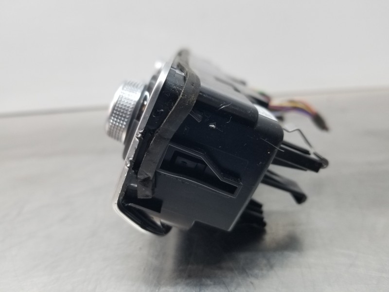 Recambio de mando climatizador para audi a1 sportback (gba) ego referencia OEM IAM 83A820043ABIMJ 83A820043AB 