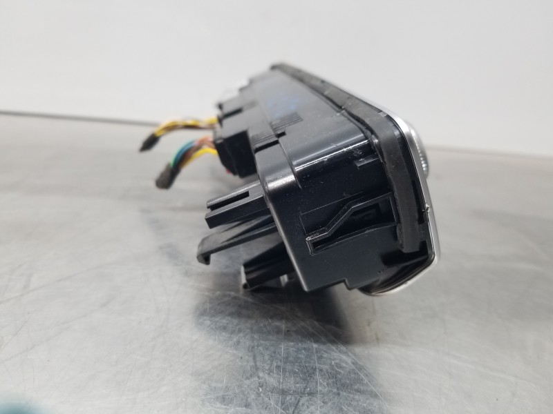 Recambio de mando climatizador para audi a1 sportback (gba) ego referencia OEM IAM 83A820043ABIMJ 83A820043AB 