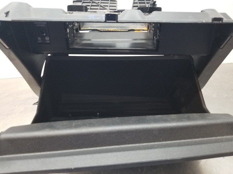 Recambio de guantera para audi a1 sportback (gba) ego referencia OEM IAM 82B8570354PK 82B857035 