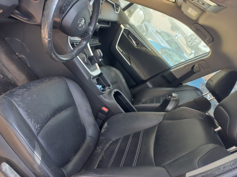 toyota rav 4 del año 2019