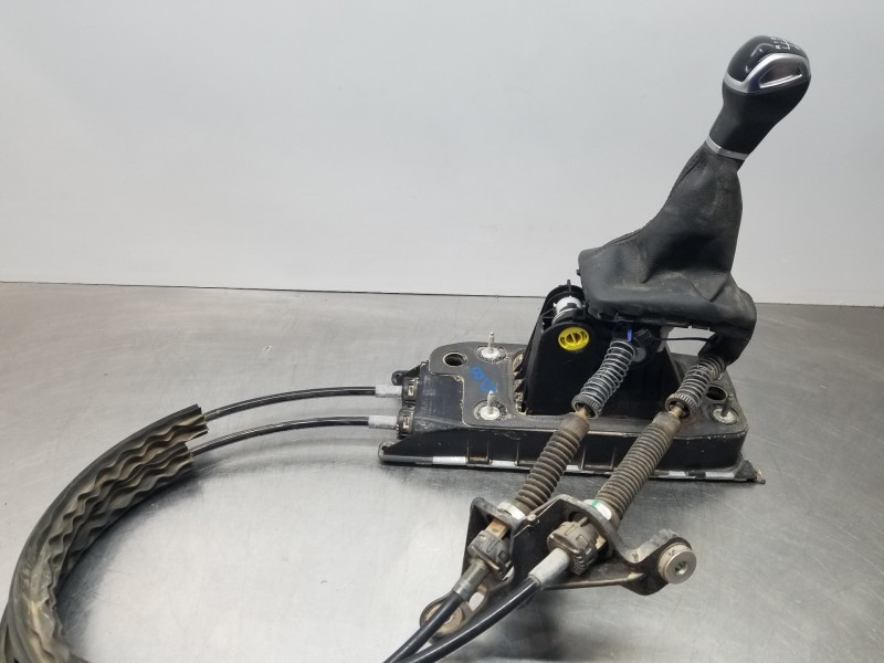 Recambio de palanca cambio para audi a1 sportback (gba) ego referencia OEM IAM 2Q0711049AA  