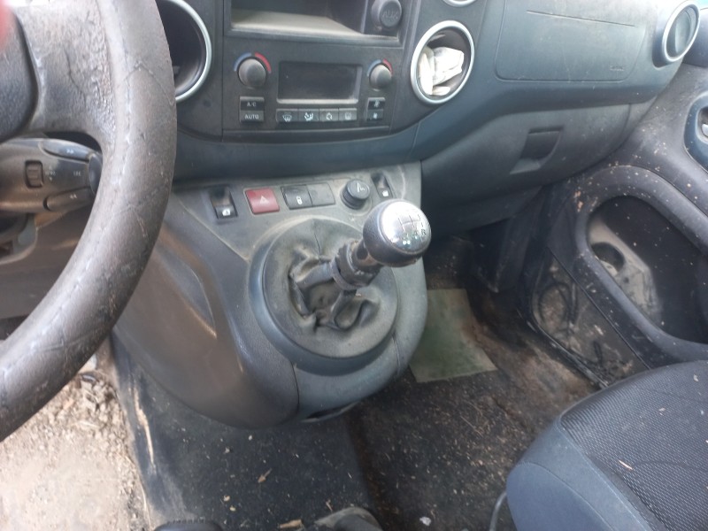 peugeot partner kasten del año 2010