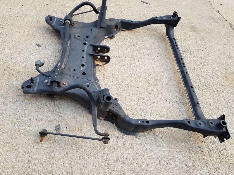 Recambio de puente delantero para mazda cx-5 skyactiv referencia OEM IAM KD353480XE  